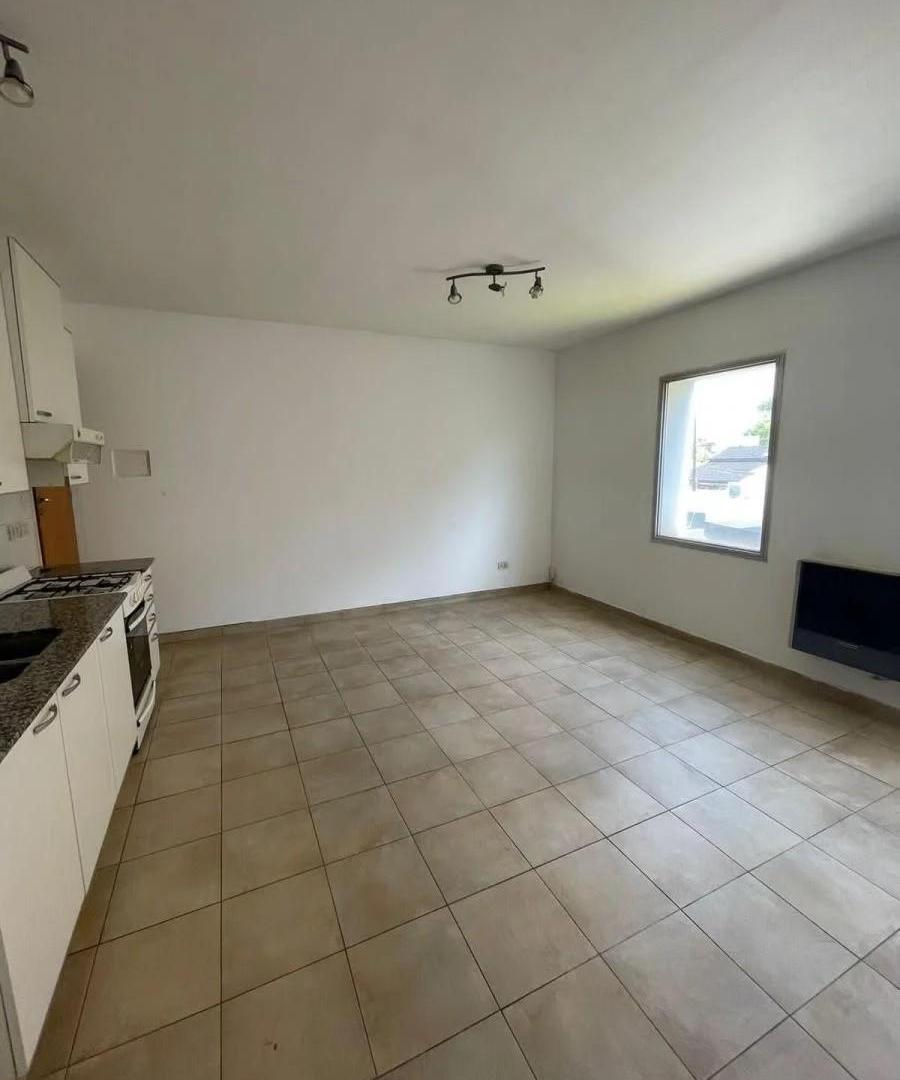 Foto de Venta departamento dos ambientes con terraza propia en Ramos Mejía, imagen 4