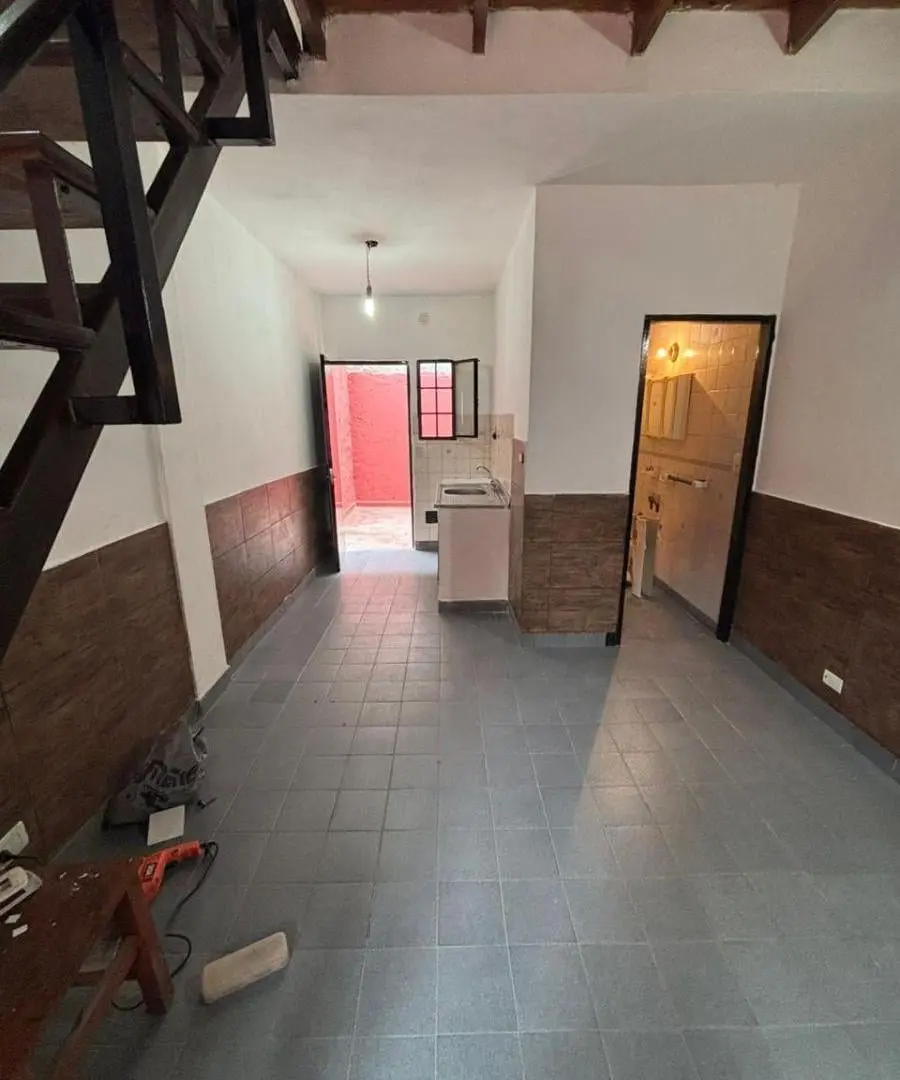 Duplex dos ambientes de 35m2 al fondo con dos patios y opcion cocheras 5