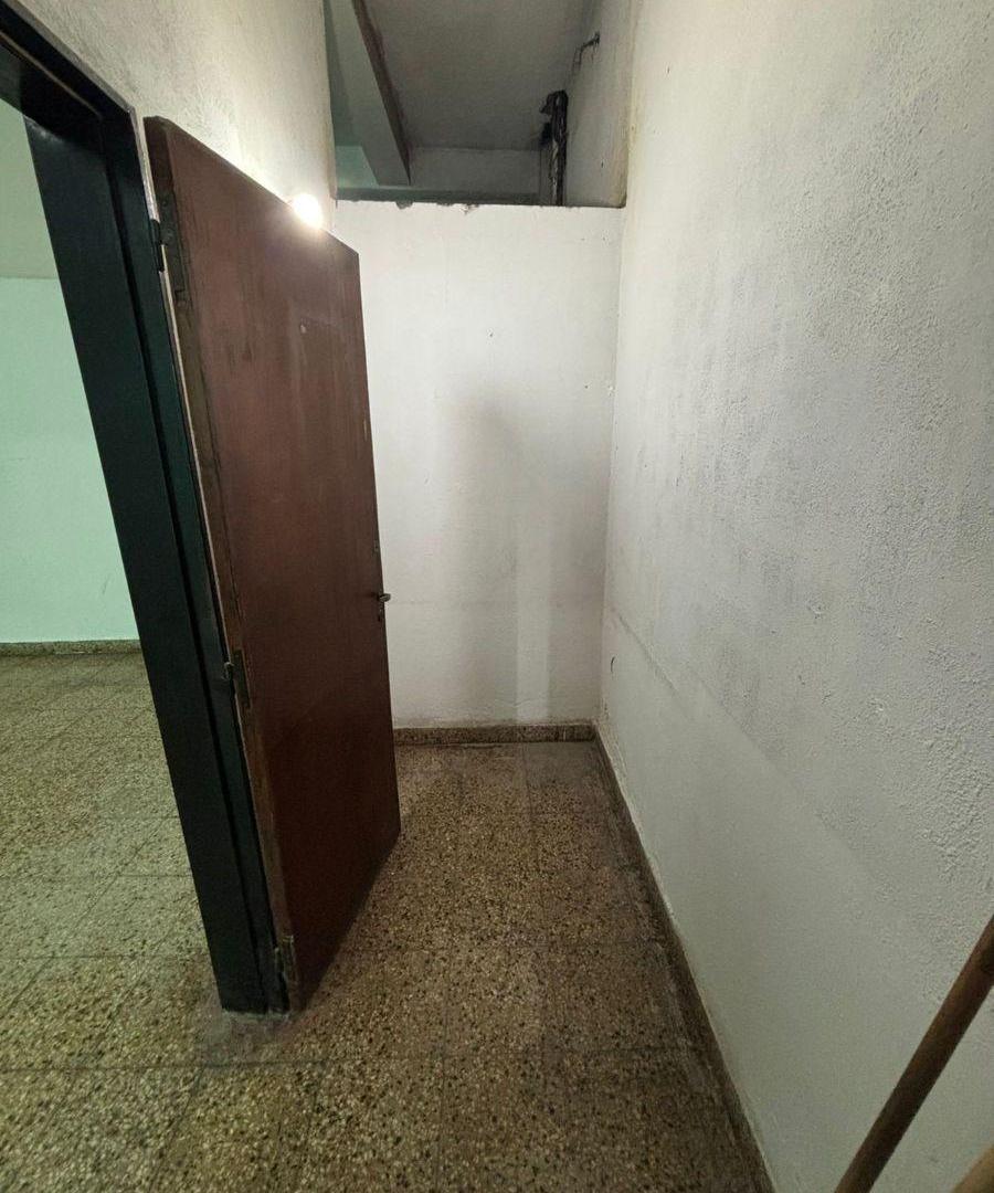 Foto de Local comercial sobre Avenida Eva Peron de 60m2, imagen 3
