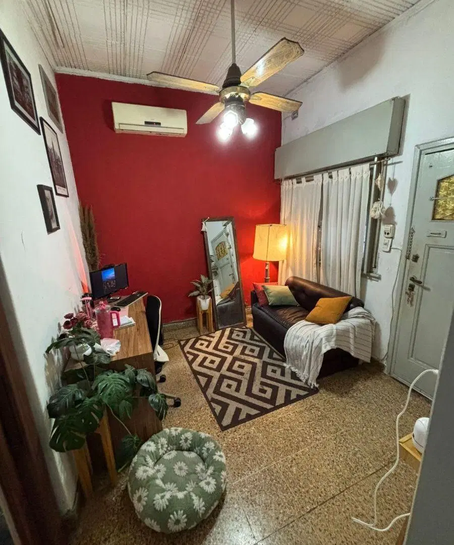 Casa en lote propio con cochera en Ramos Mejia 5