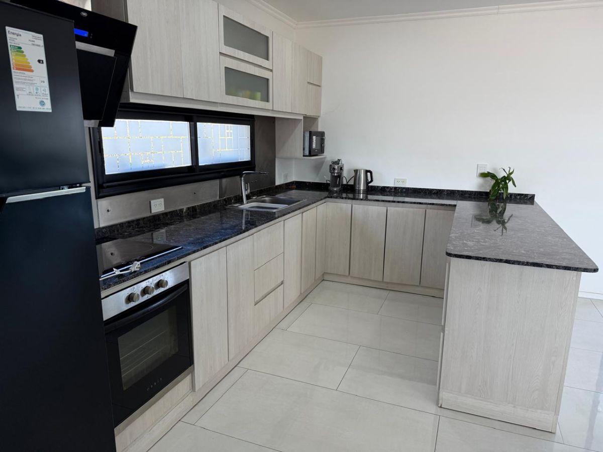 Foto de CASA 4 AMB CON PILETA EN BARRIO LA MAGDALENA - GREEN, imagen 4