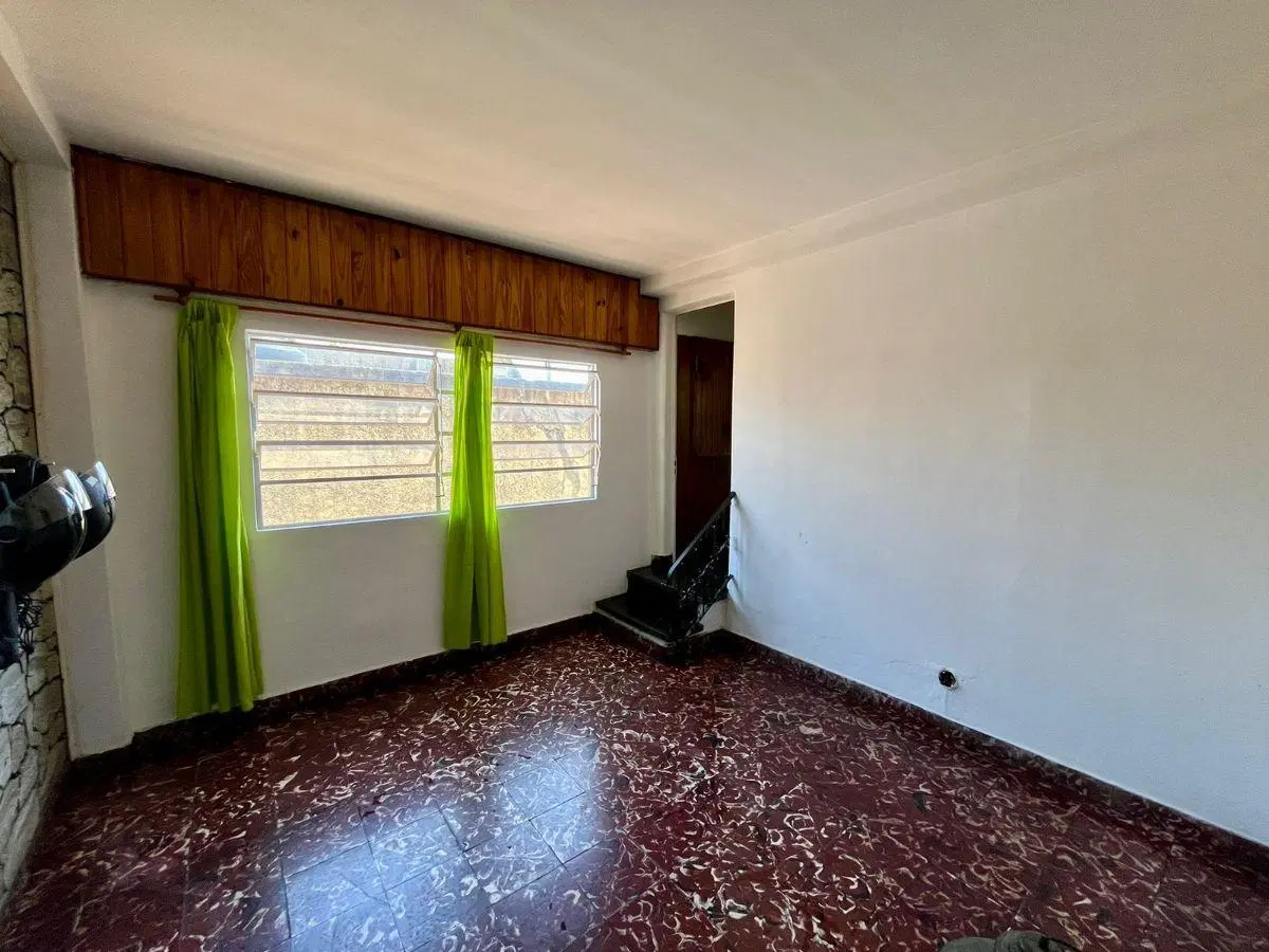 PH de 3 ambientes en primer piso con amplia terraza y sin expensas 2
