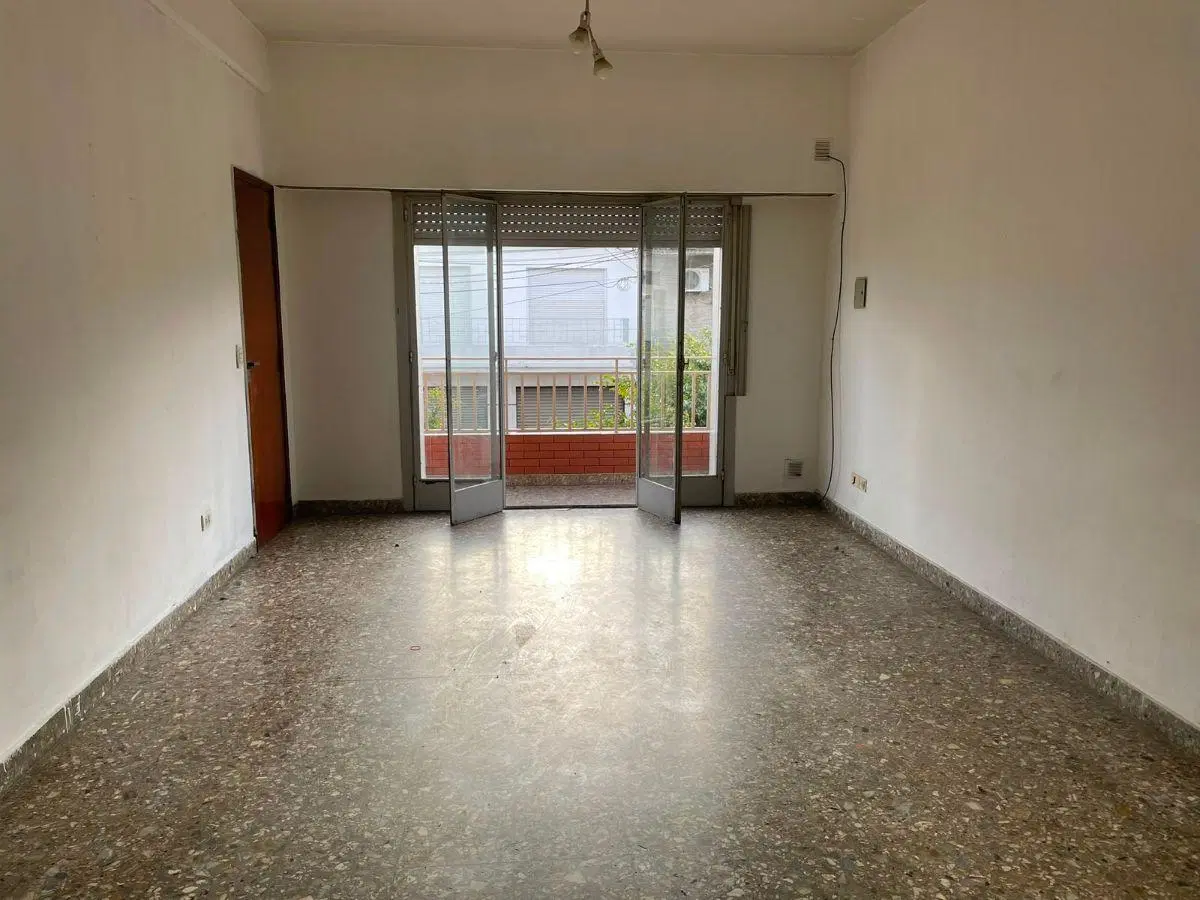 Alquiler PH 4 ambientes con balcon 2