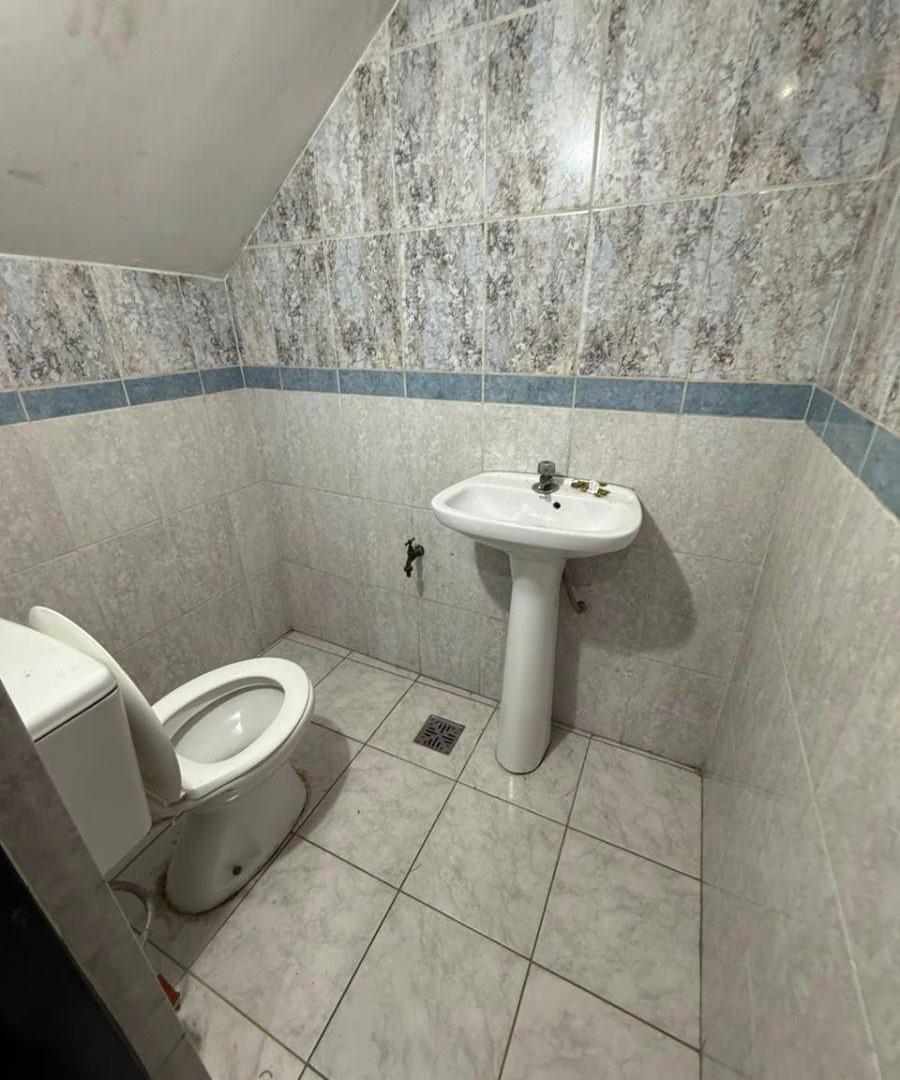 Foto de Deposito de 300m2 en alquiler en Lomas del Mirador, imagen 5