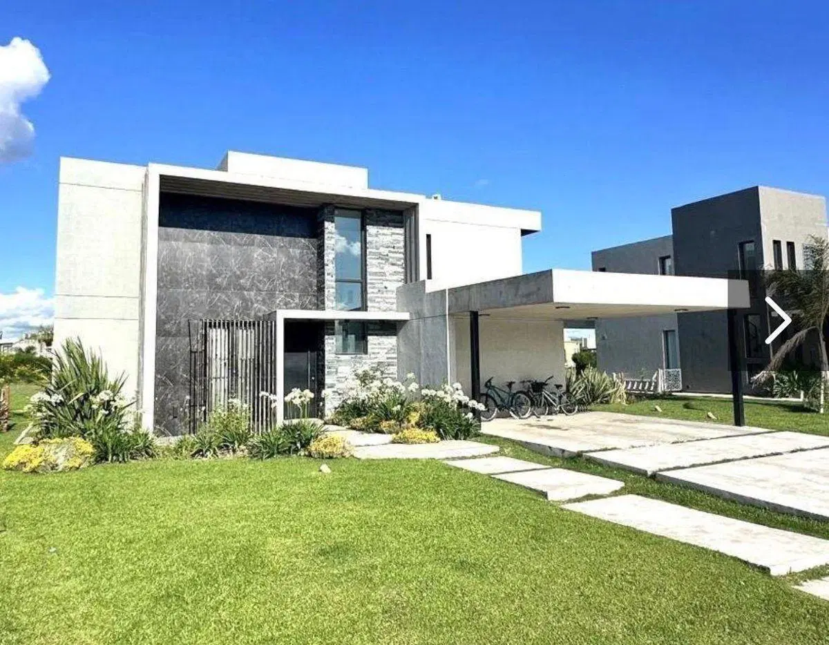 Casa En Venta En Terralagos Con Vista A La Laguna 1