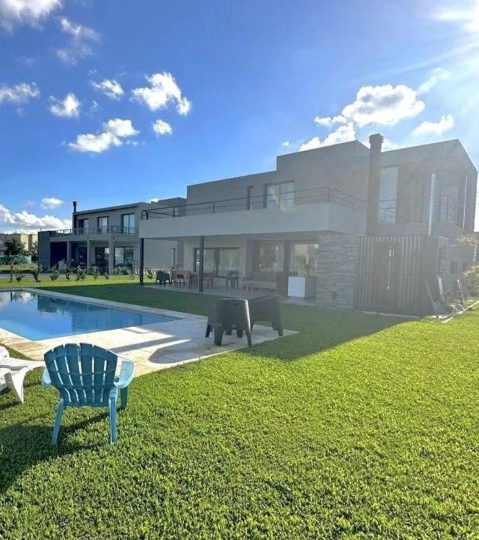 Casa En Venta En Terralagos Con Vista A La Laguna 3