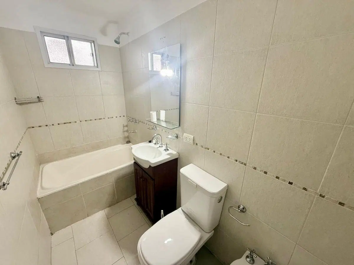 Departamento De 2 Ambientes En Alquiler En Ramos Mejia 3
