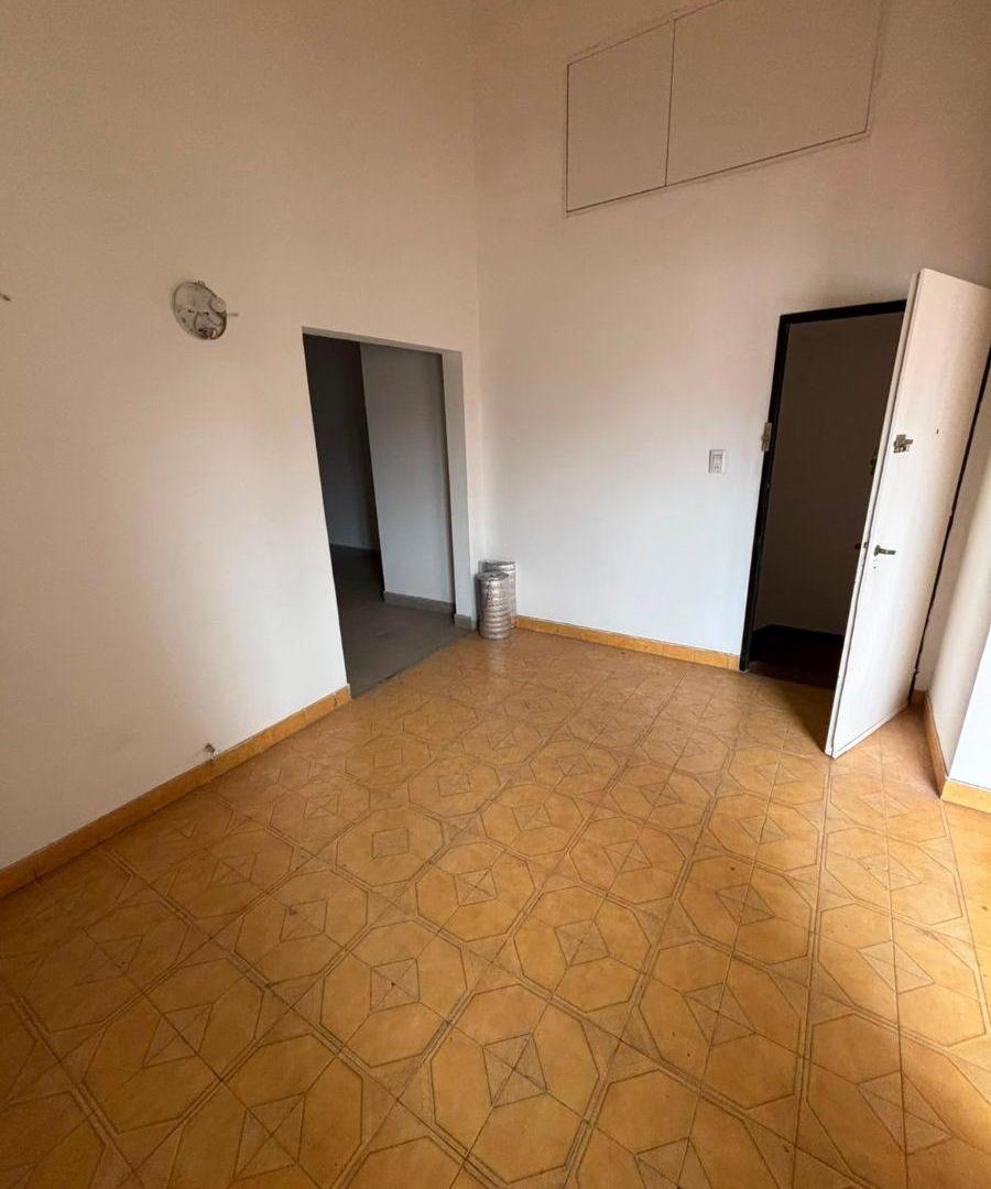Foto de PH en primer piso de 4 ambientes en Ramos Mejia, imagen 2