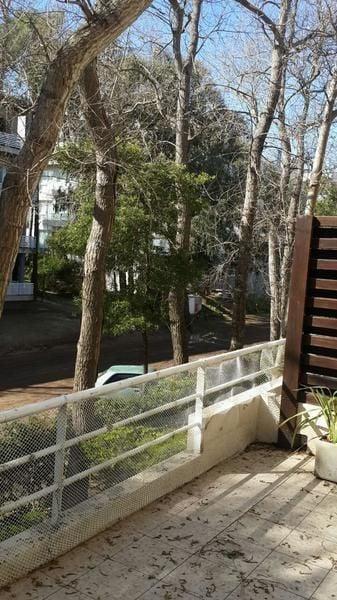 Hermoso Departamento en Venta en Carilo 4