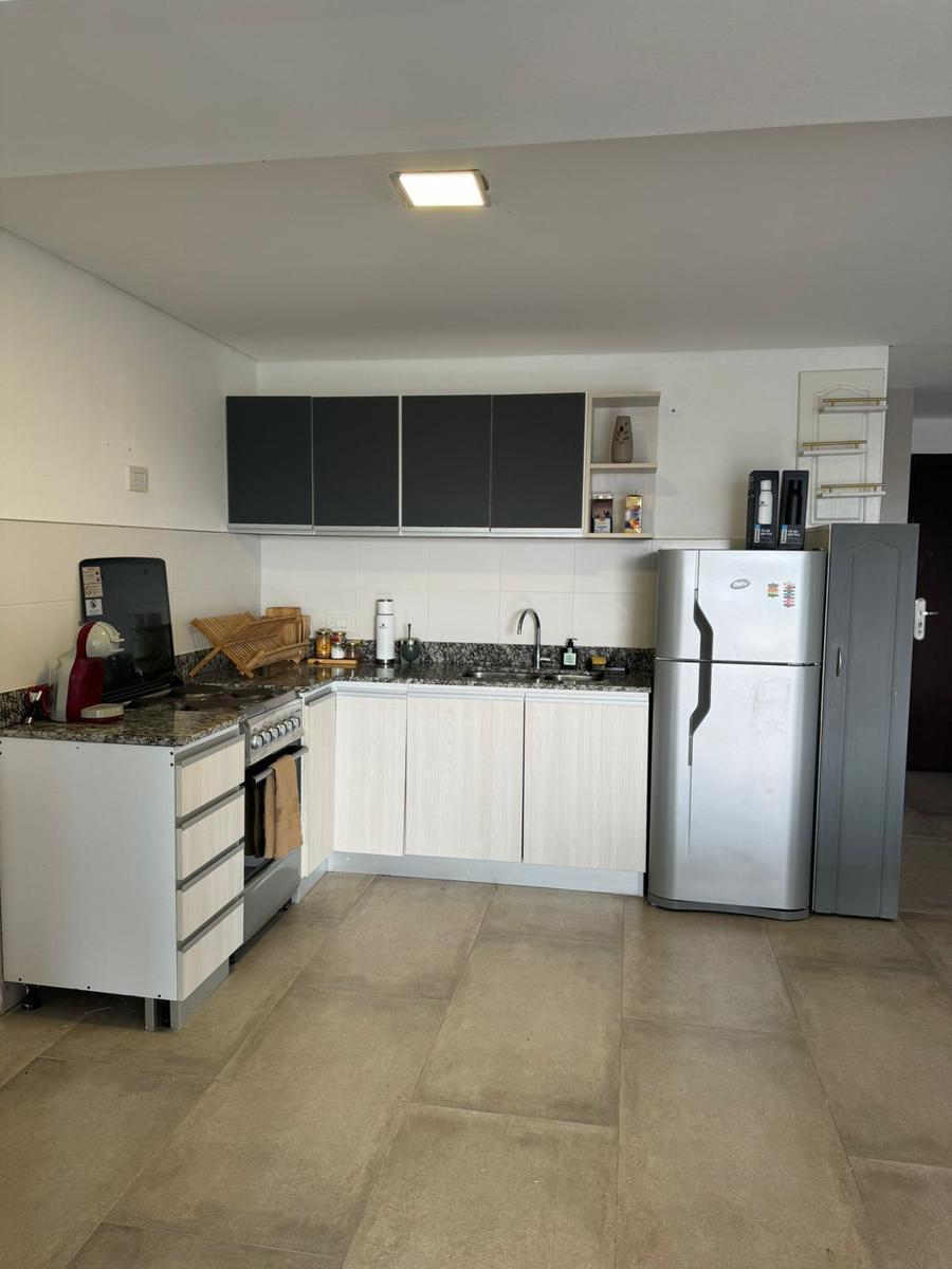 Departamento monoambiente en venta con renta en Altos de Valdevez APTO CREDITO