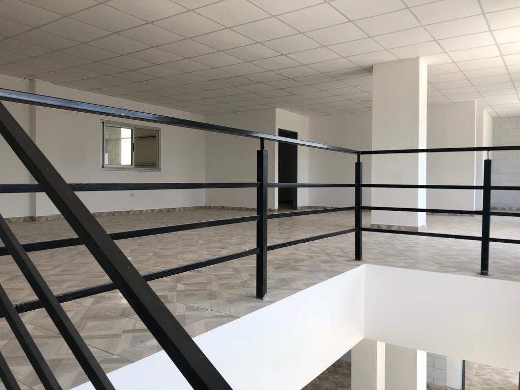 Nave Industrial en El Polo Industrial de Ezeiza en Alquiler y en Venta con Amplia Financiación 3