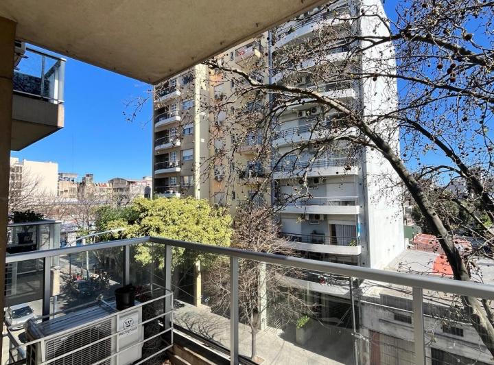 Departamento - Monte Castro 5
