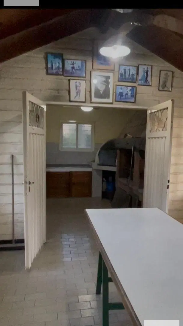 Gran quinta en venta con añosa arboleda 3