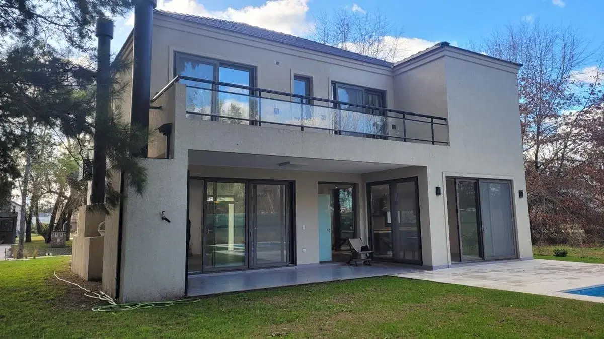 Casa en venta en St Thomas Oeste 3