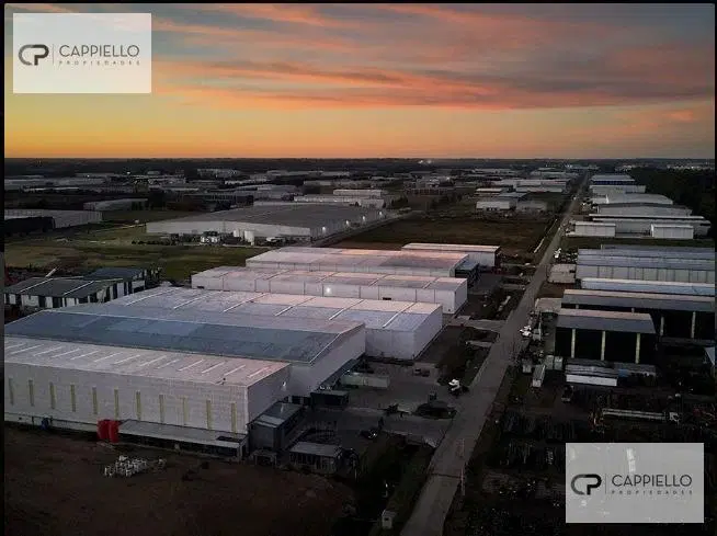 Nave Industrial en alquiler en el Polo industrial de Ezeiza con paneles solares 1