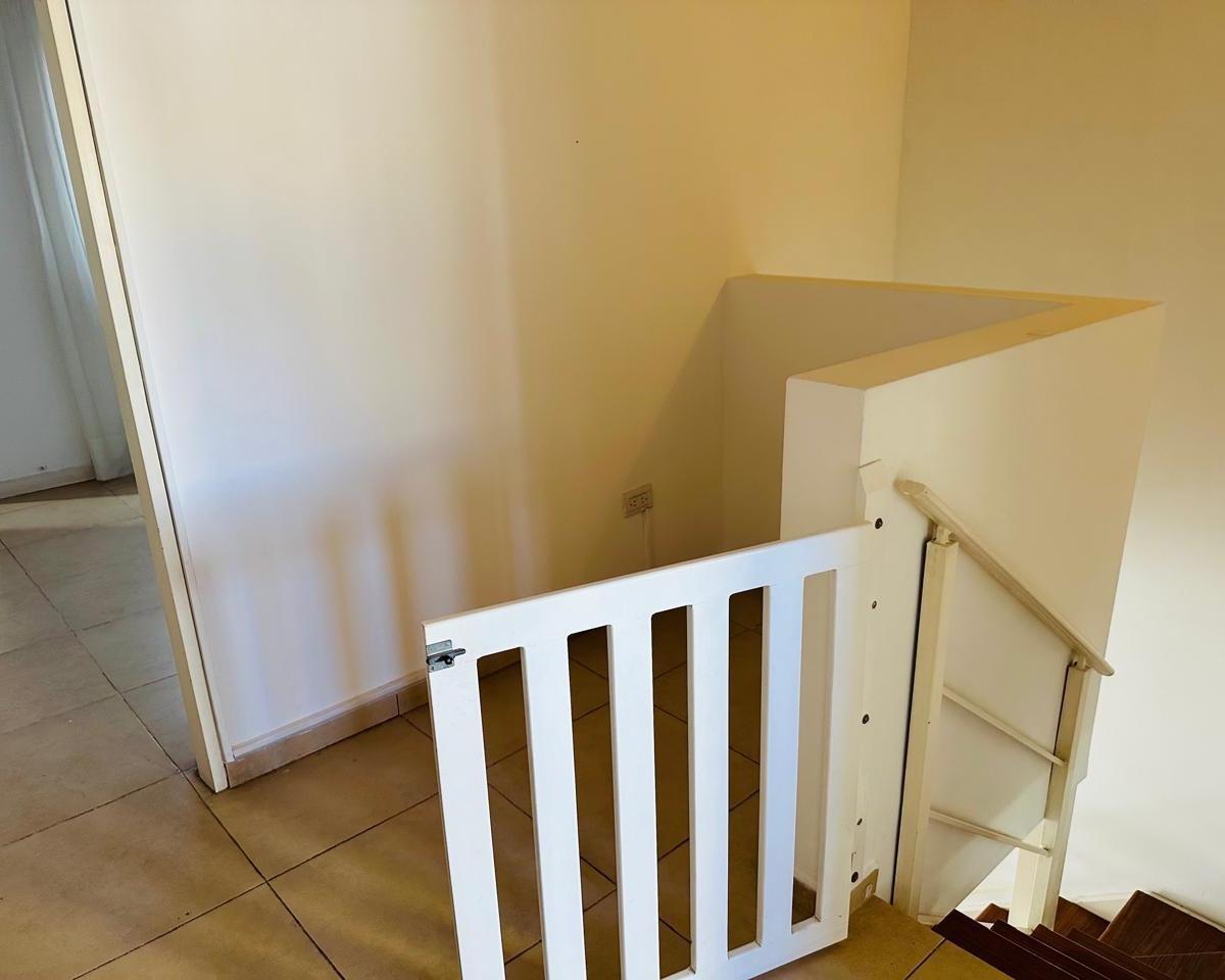 Venta Duplex Chacras del Norte Apto Crédito con 3 Dorm. Pileta Desocupado 2