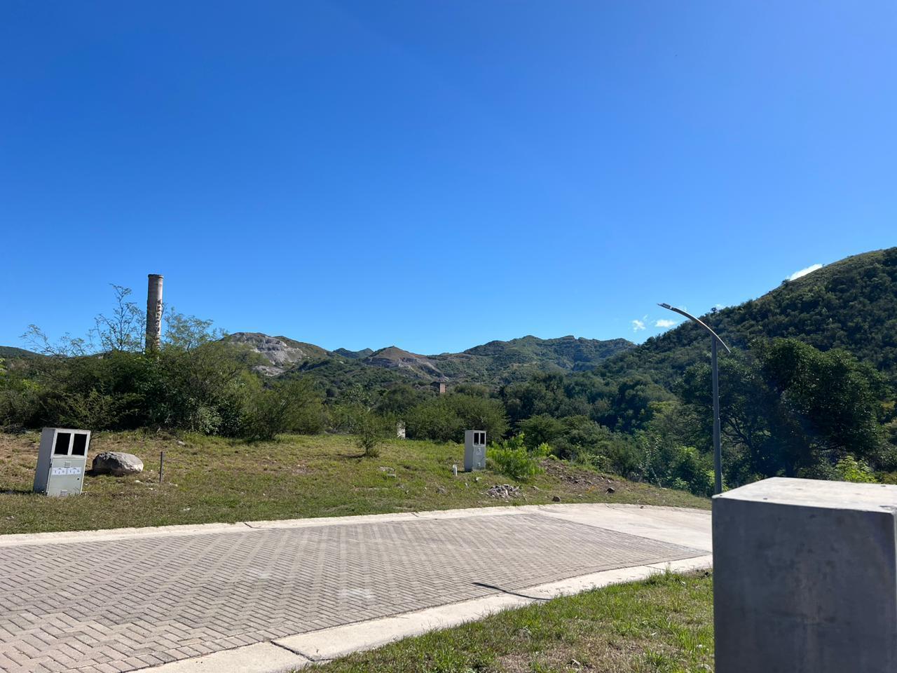VENTA LOTE COLINAS DE LA DESEADA