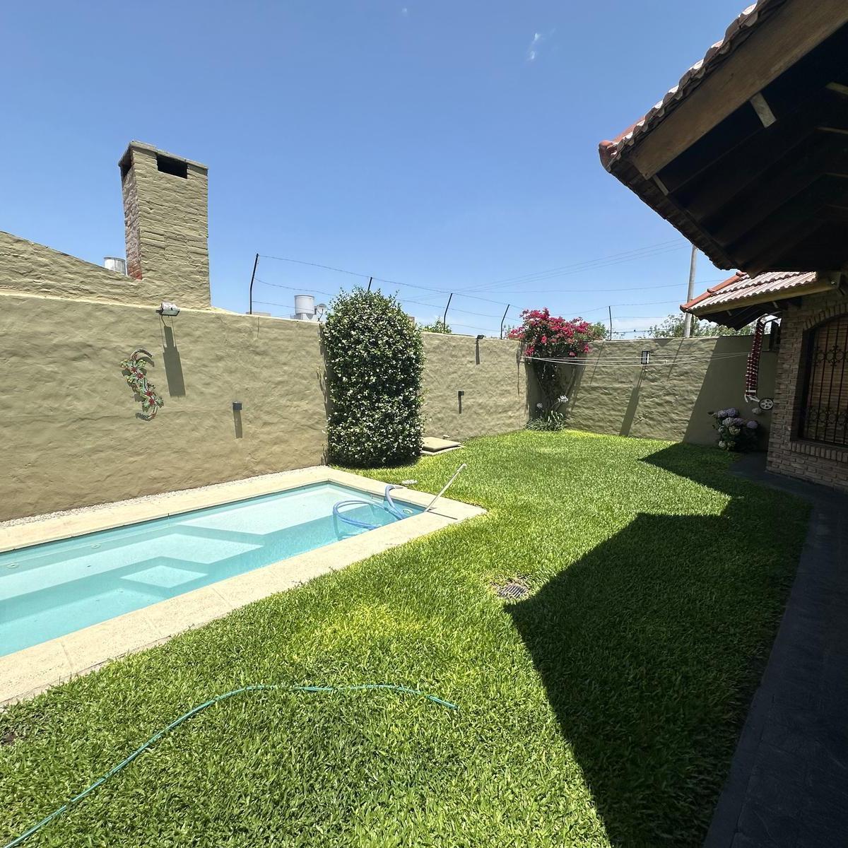 Venta Casa Apto Bancor 4 Dorm, Parque Capital, Córdoba 1