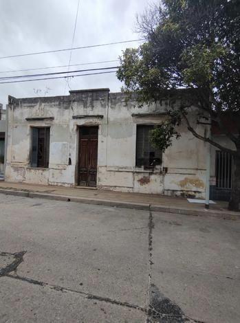 Lote en Venta en La Ciudad de Rio Cuarto. a Una Cuadra de La Costanera y Terminal de Omnibus. 3