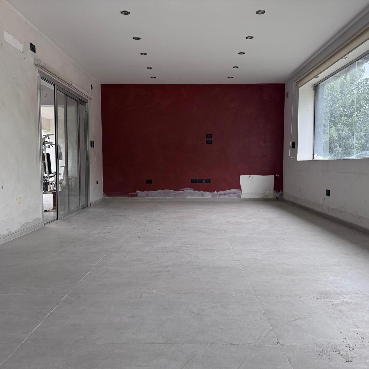 Foto de 5 dormitorios en Valle Escondido - Jardín Ingles - Tremenda, imagen 2
