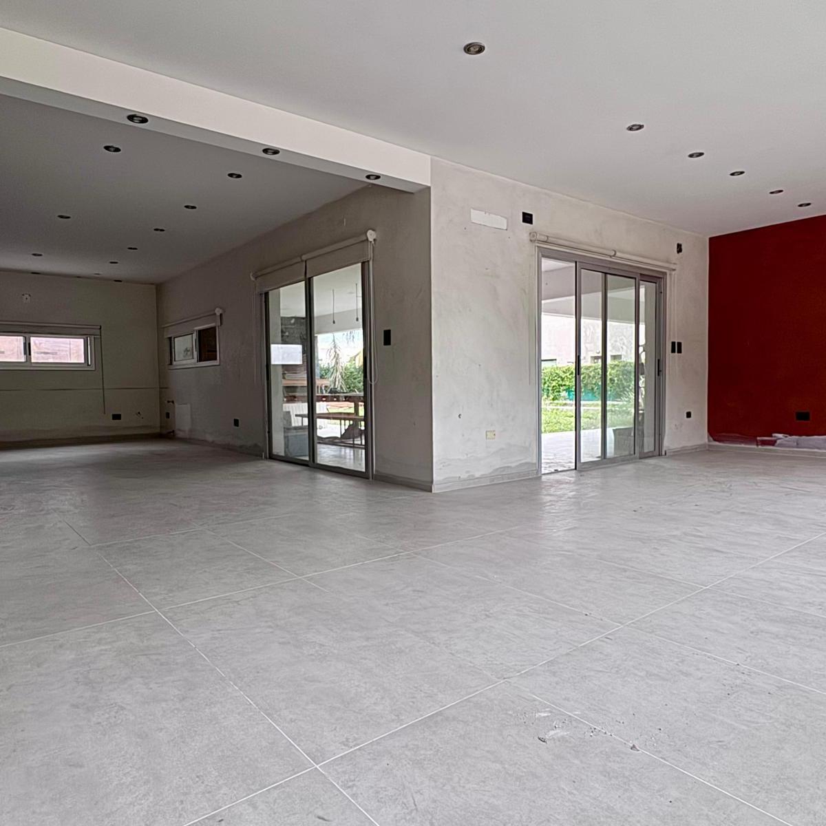 5 dormitorios en Valle Escondido - Jardín Ingles - Tremenda