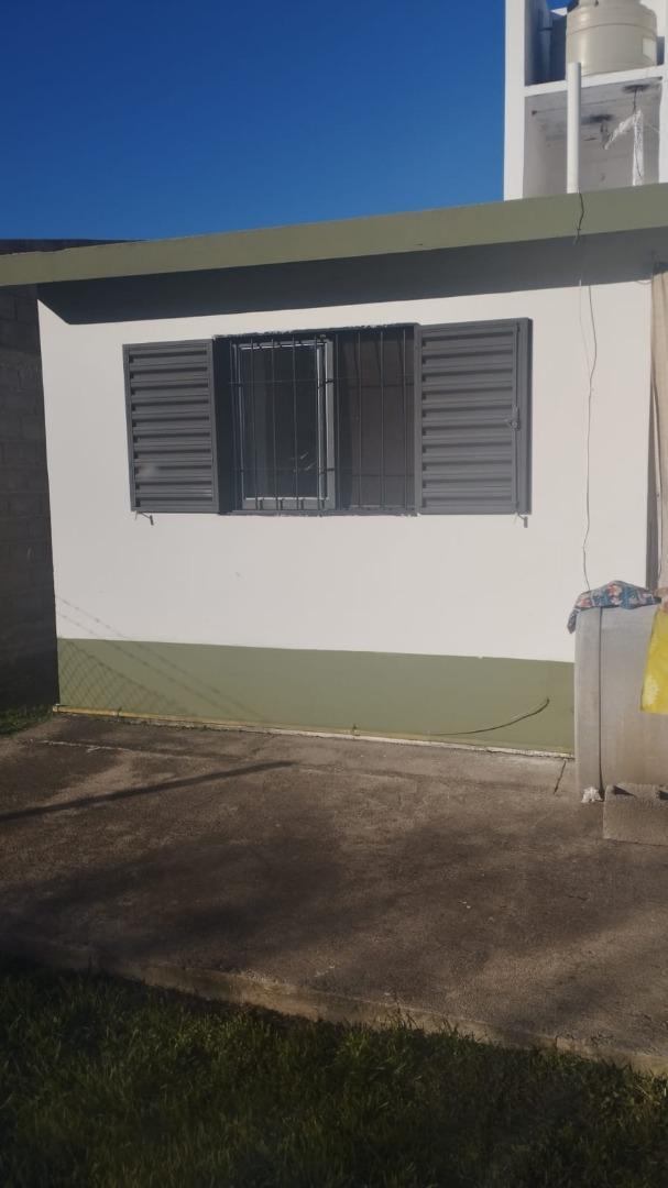 Venta Casa Villa Rumipal, 2 Dor, 1 Baño, Lavadero, Deposito. Calamuchita. 2