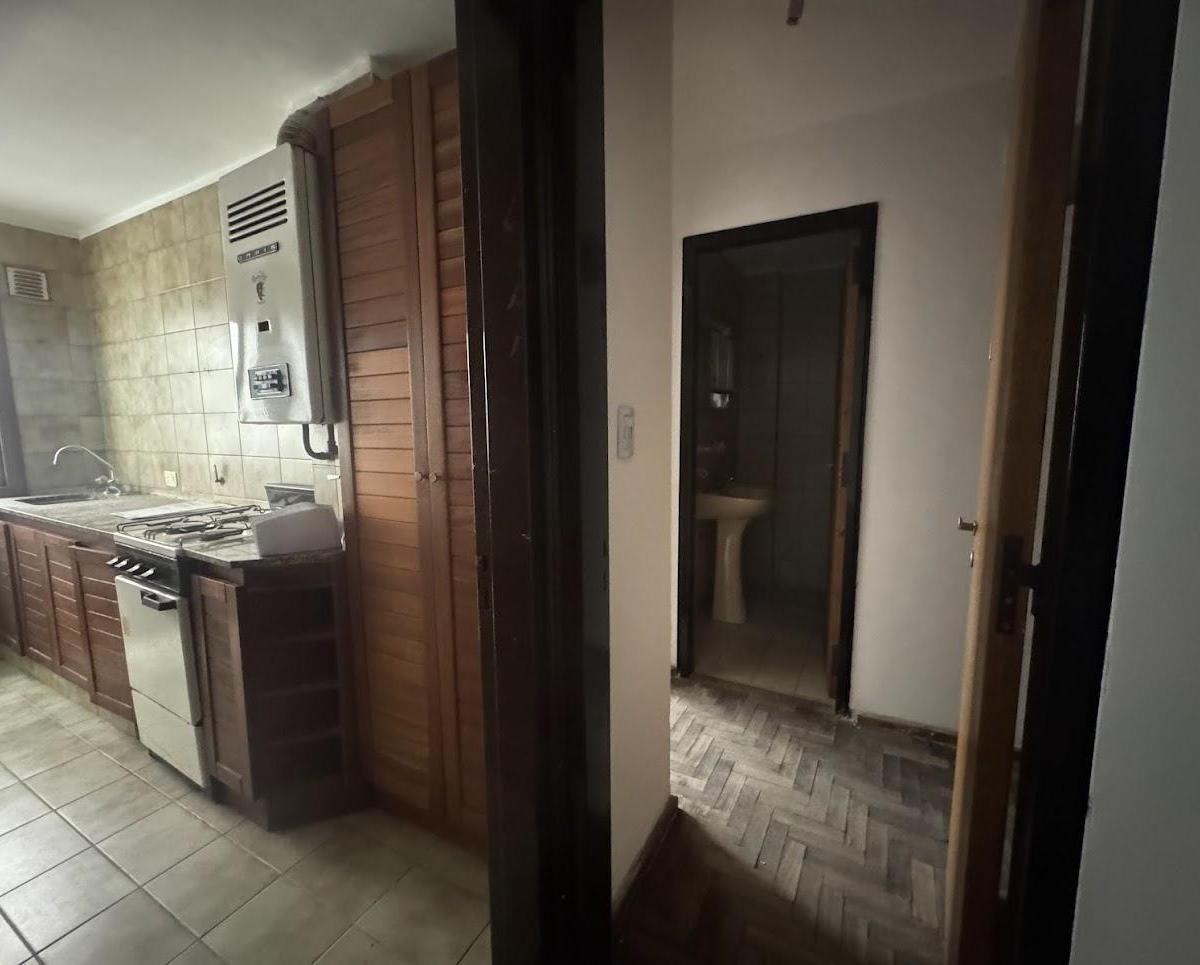 Venta Departamento Centro Cordoba. 1 Dorm 5