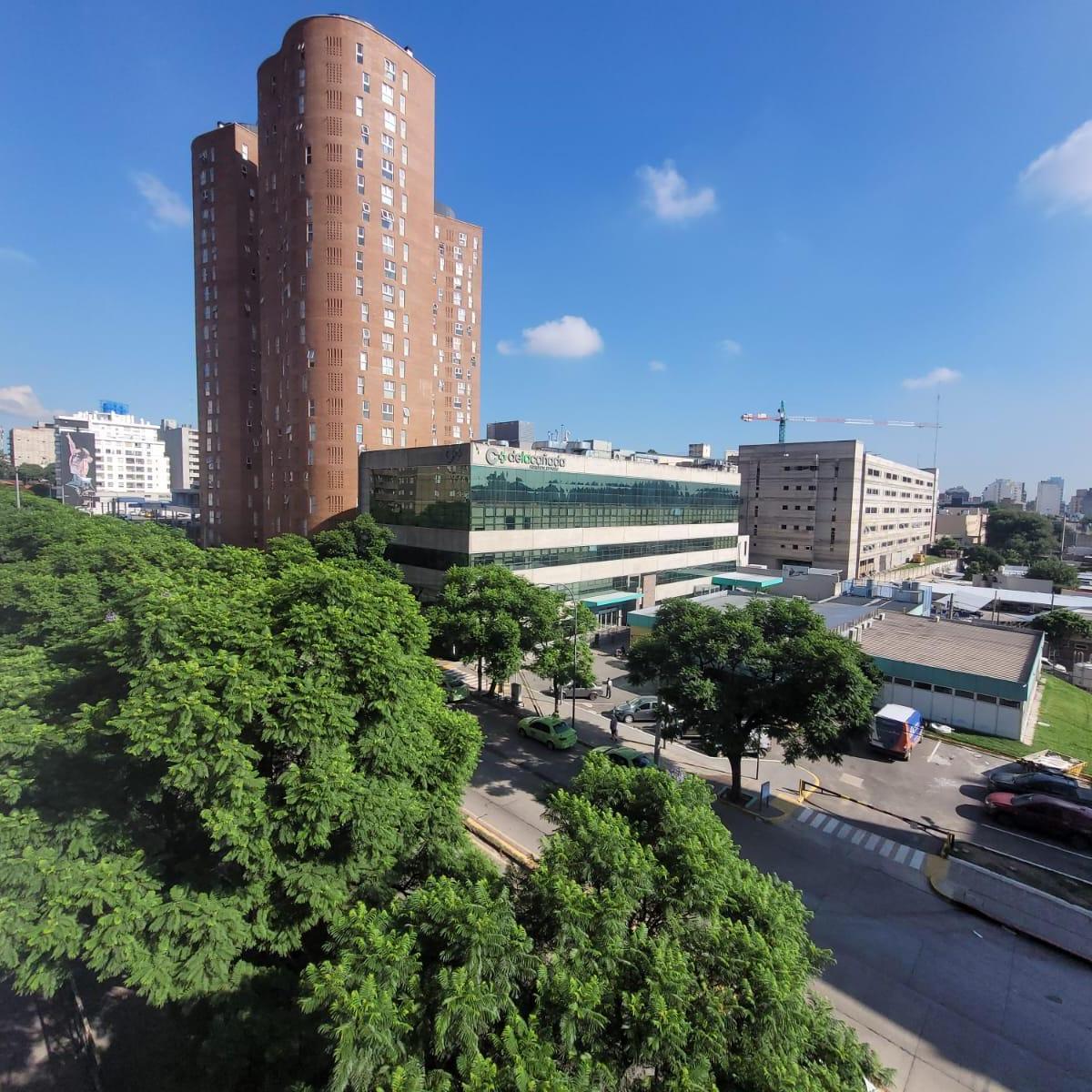 Oportunidad! Vendo Hermoso Depto 3 Dor 2 Baños Balcon. Opción Cochera. Güemes 3