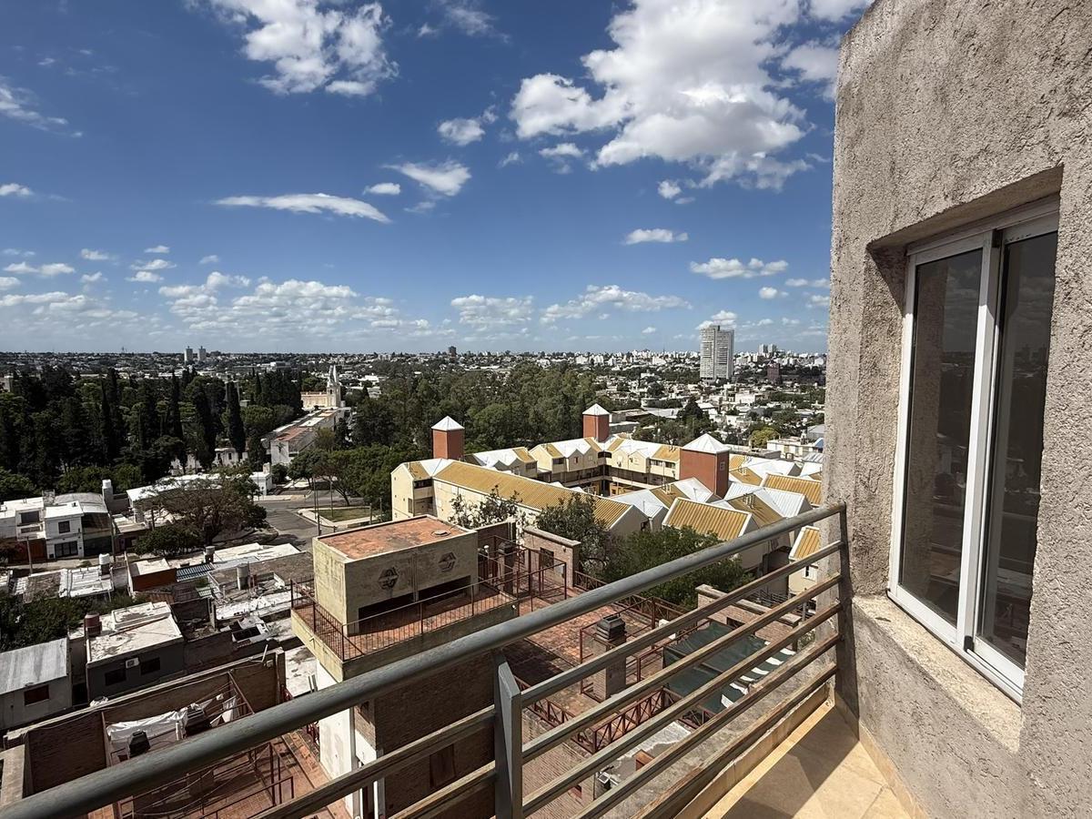 Venta Duplex Alto Alberdi, 2 Dorm. Ideal Inversion 4