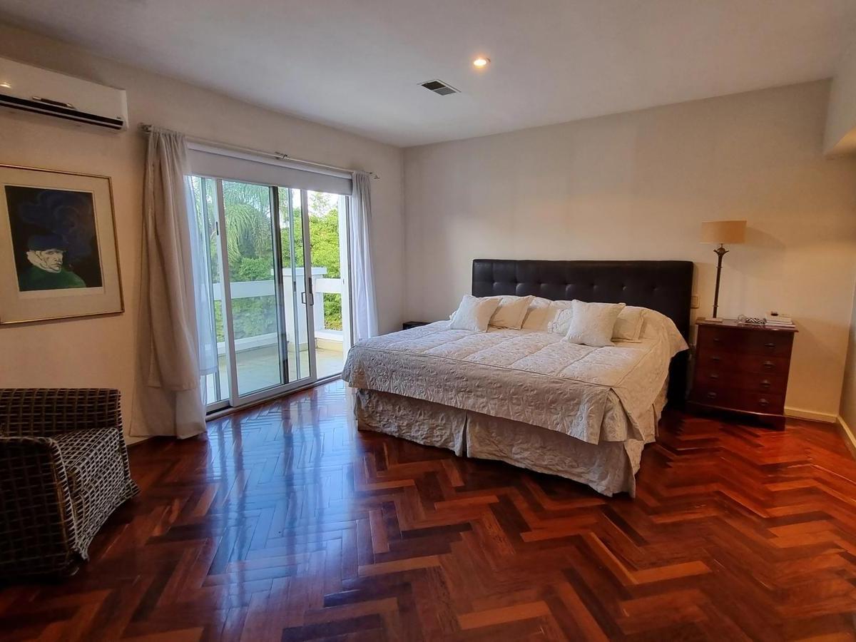 Venta - Country Barrancas 4 Dorm Ubicado en Urca 4