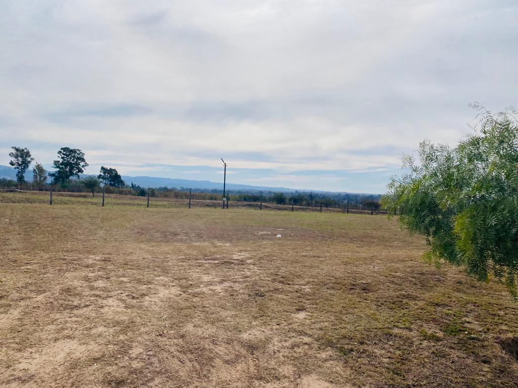Venta Lote 830 m2 Valle Escondido, Piana, Córdoba aceptan auto o menor como parte de pago