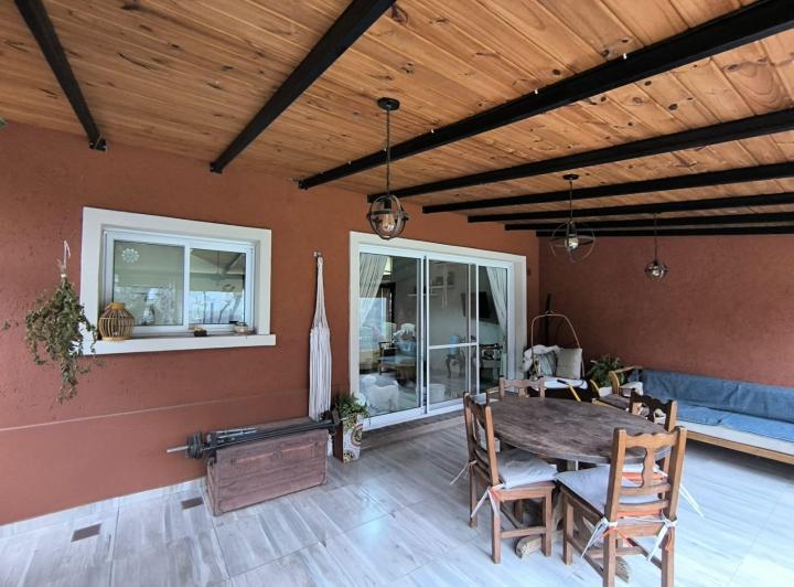Casa en Venta en country Las Corzuelas. 3 dorm. Apto Crédito 5