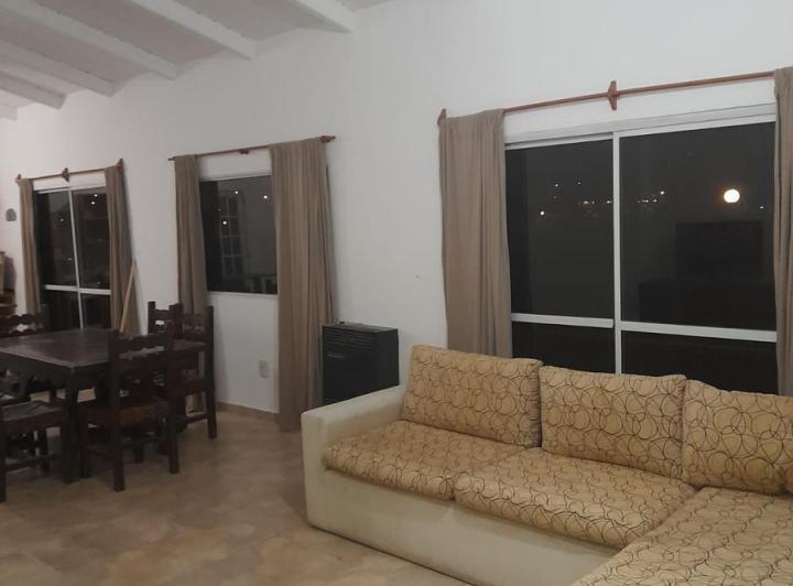 OPORTUNIDAD Venta Casa de 2 Dorm B° Privado El Dorado 1 San Antonio 5