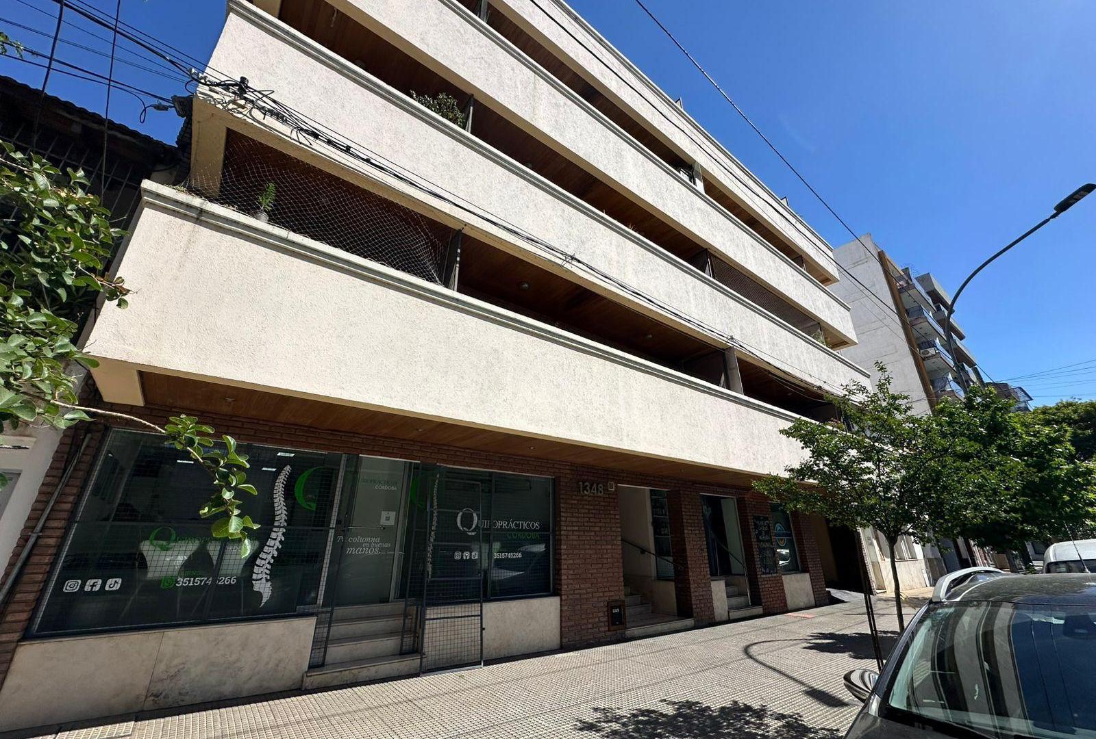 Excelente ubicacion en General Paz!! Dpto 1 dorm GRAN patio!! APTO CREDITO