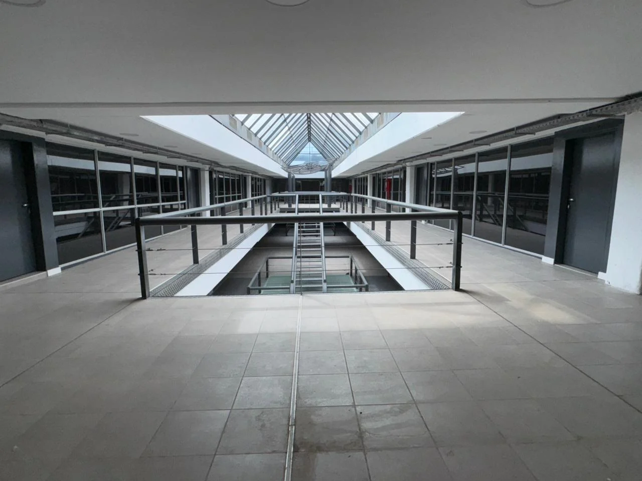 Foto de Alquiler - Oficinas Premium en Edificio Office Plaza, imagen 4