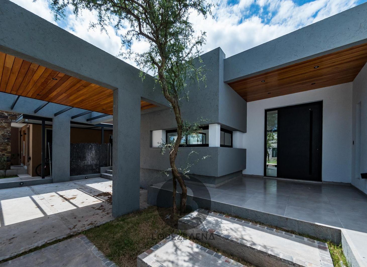 VENTA - 2 dormitorios con lugar para escritorio - Divina!