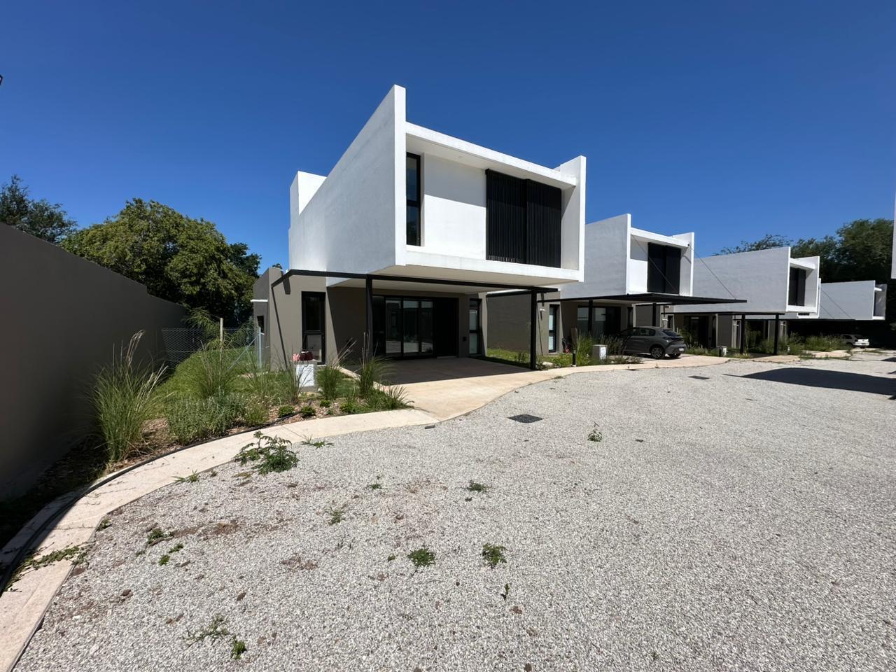 Duplex 3dorm en HOUSING CALIDAD PREMIUM!!! Zona Norte