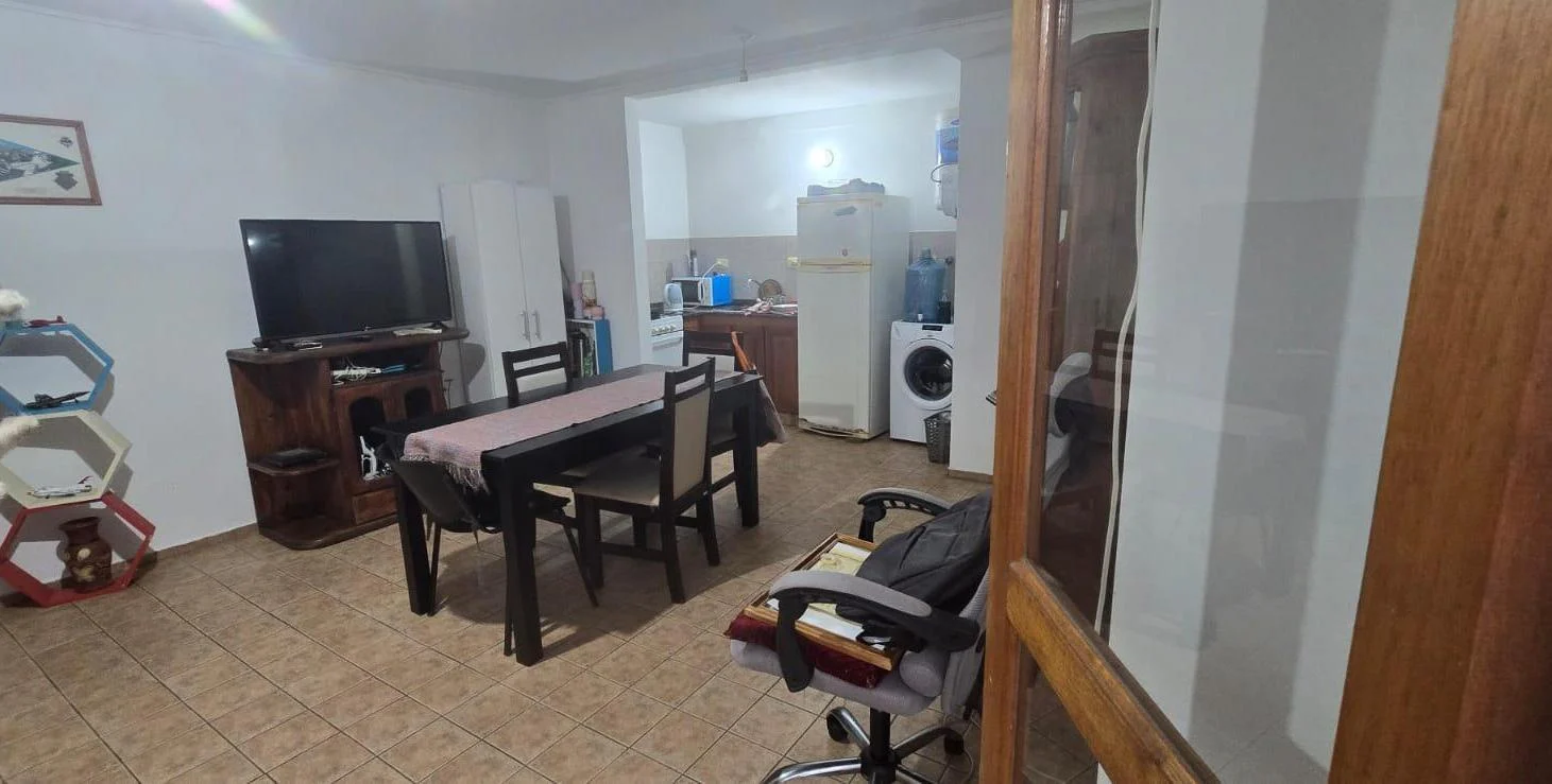 Foto de Departamento 2 dorm EDIFICIO BETANIA . a una cuadra del NUEVO CENTRO, imagen 2