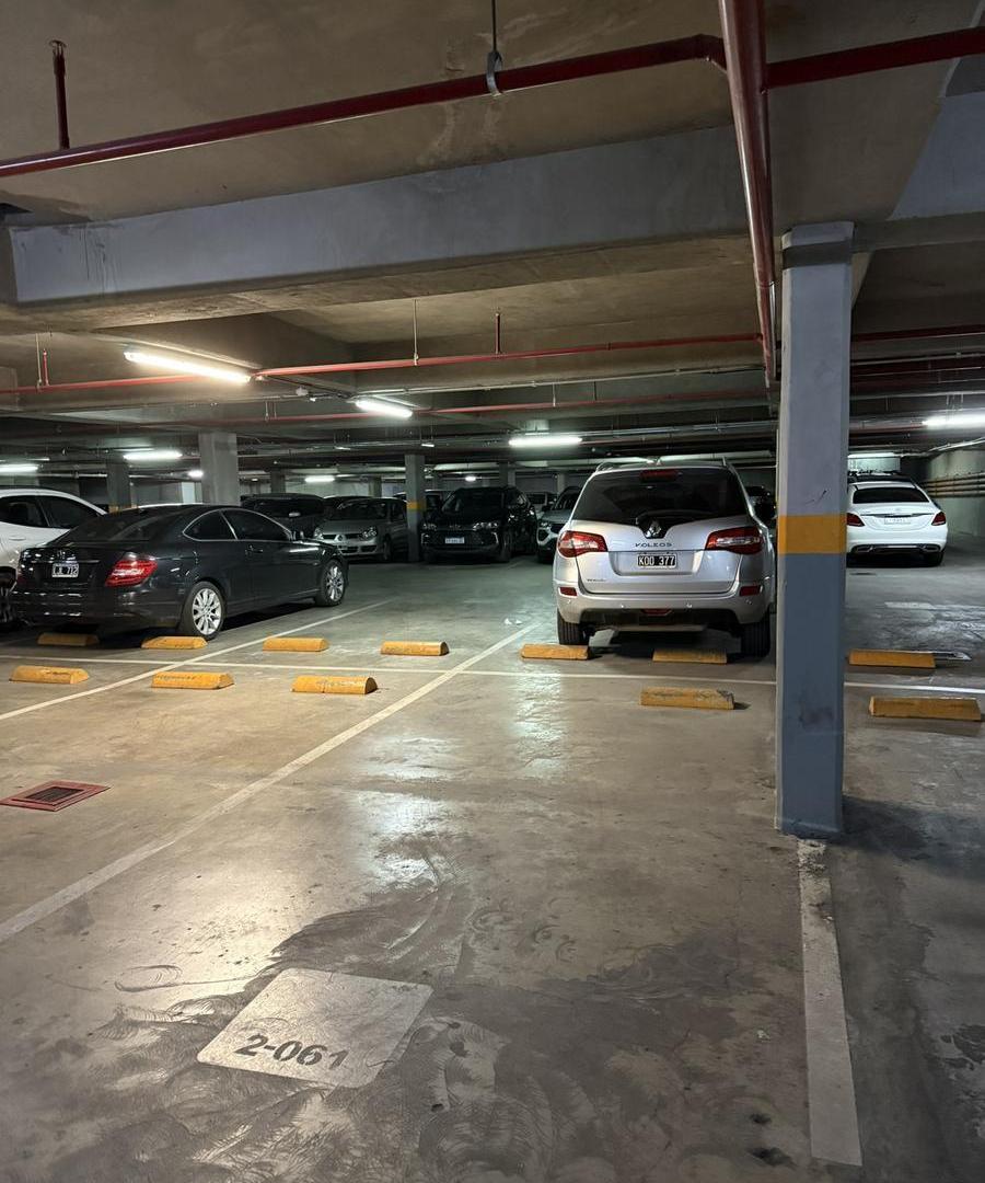 Venta cochera Alto Panorama GNI - Seguridad 24hs