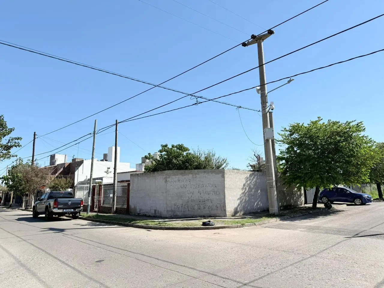 VENTA - CASA + 5 COCHERAS - B° SAN MARTIN 2