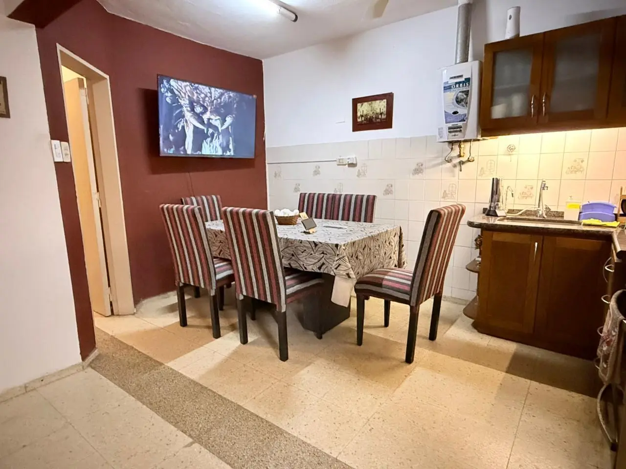 VENTA - CASA + 5 COCHERAS - B° SAN MARTIN 5