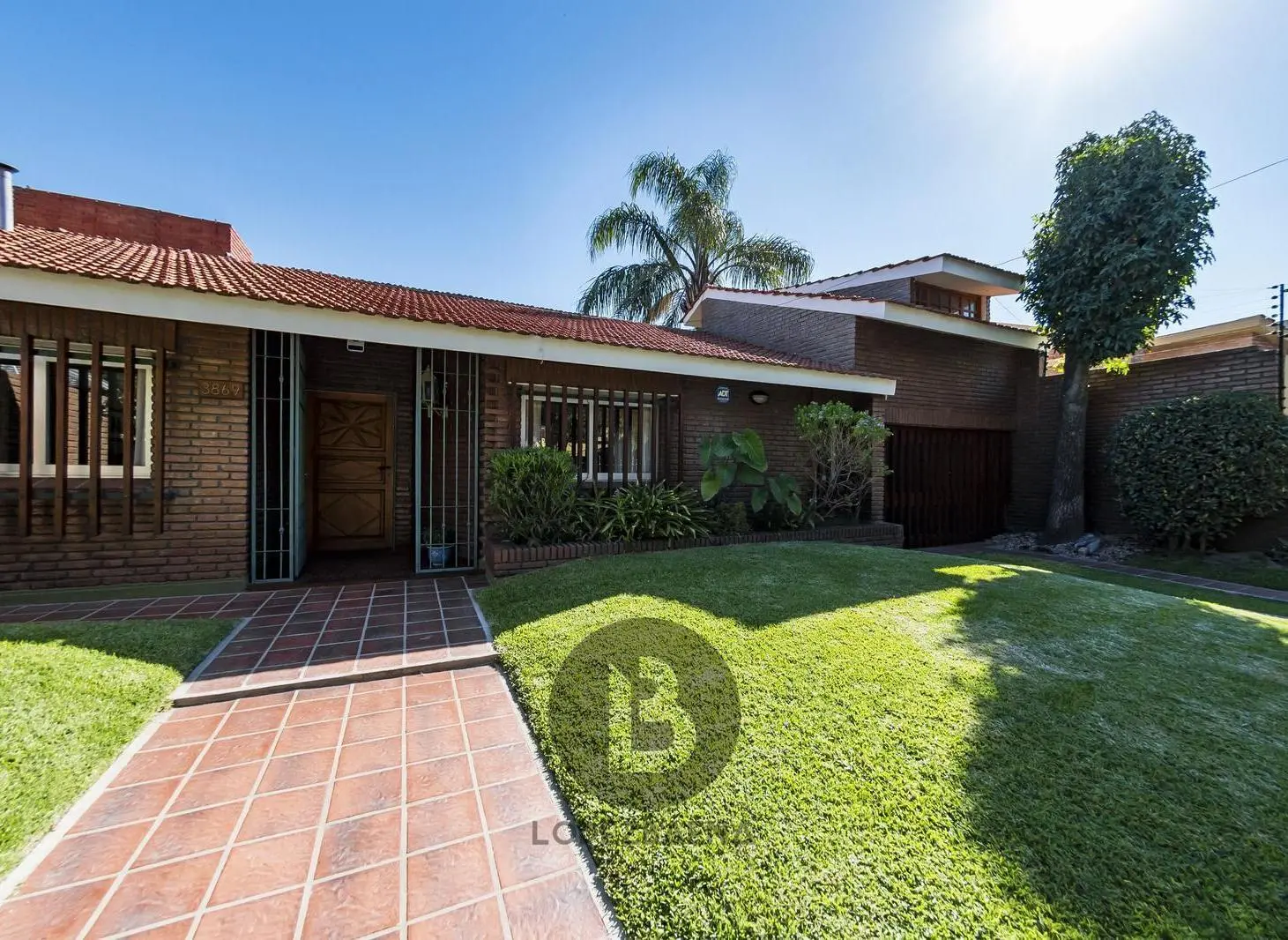 Venta Casa 3 dorm Categoria - Cerro de las Rosas 2