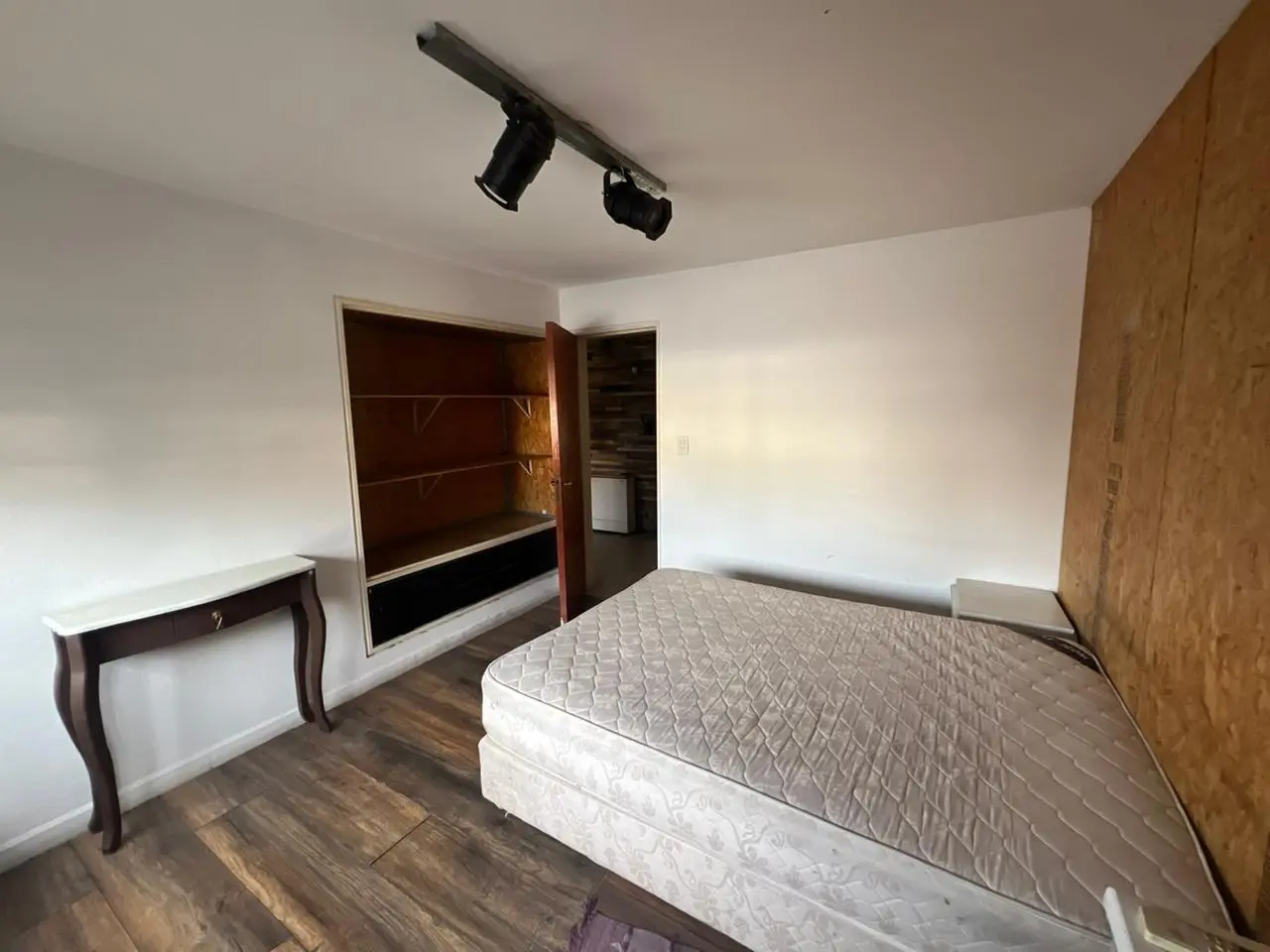 Alquiler Villa Cabrera exc zona 3 dorm con cochera SEMI AMOBLADO 5