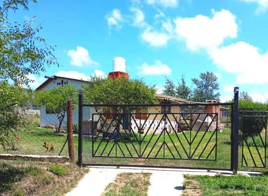 Casa en venta apto crédito, estilo cabaña y entorno natural 4