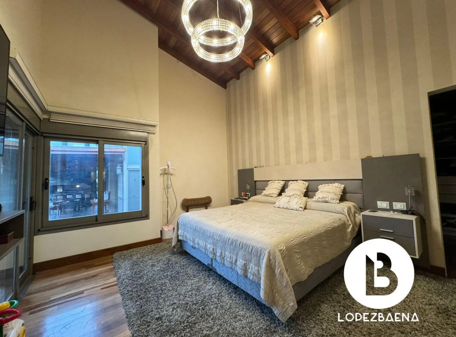 VENDO LA MEJOR Casa de Colonia Tirolesa 4 dormitorios - CASERON PREMIUM 1