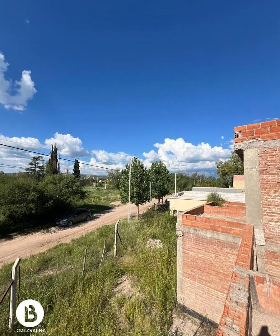 Oportunidad de inversión VENTA bloque de 2 dúplex a terminar en la mejor zona de Villa Dolores 5