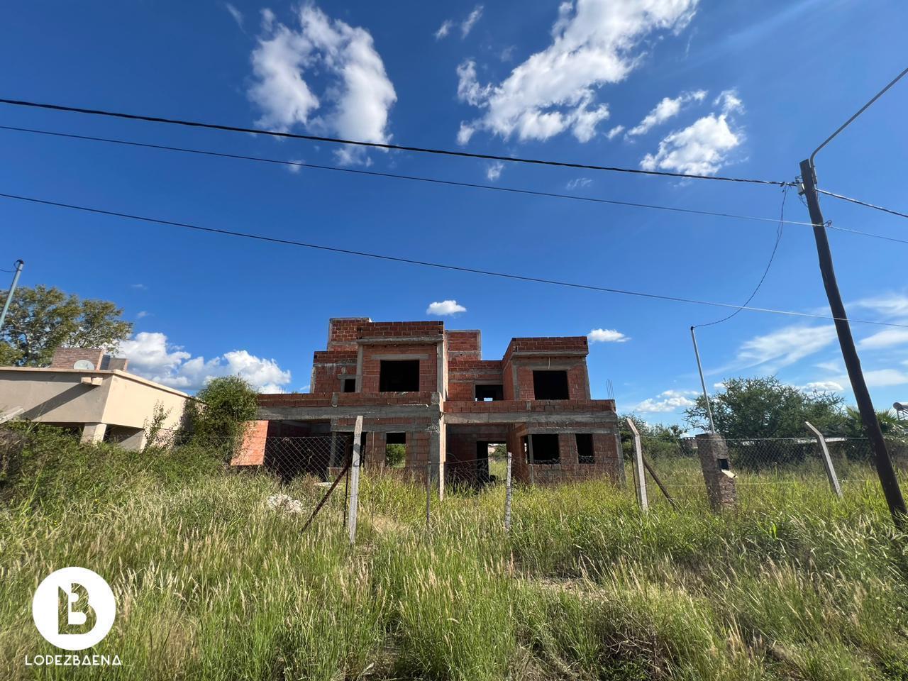 Oportunidad de inversión VENTA bloque de 2 dúplex a terminar en la mejor zona de Villa Dolores