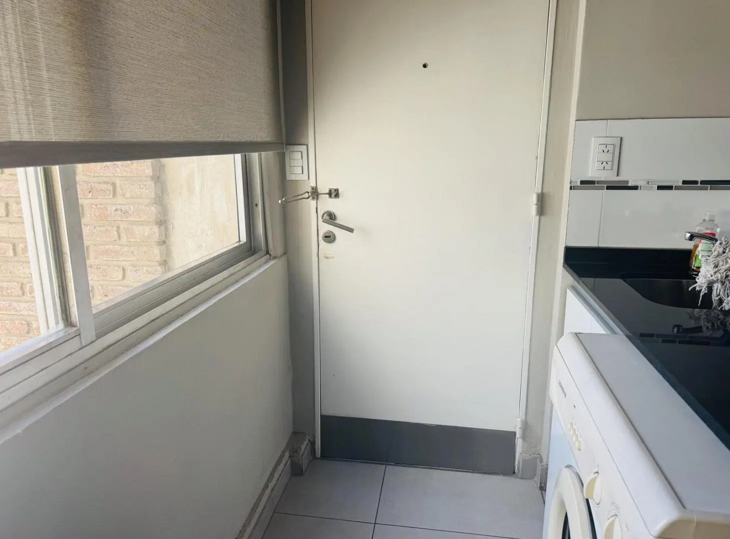 Venta Departamento 2 dormitorios Córdoba Centro imperdible - FRENTE - balcón 6to. piso 4