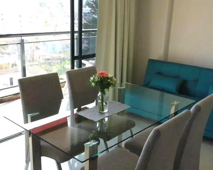 PH en venta – Moderno, funcional y a metros del río 4