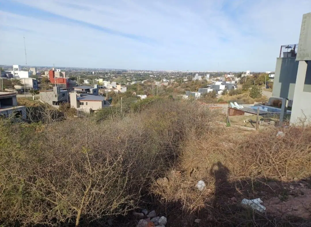 VENTA TERRENO EN CUESTA COLORADA 5